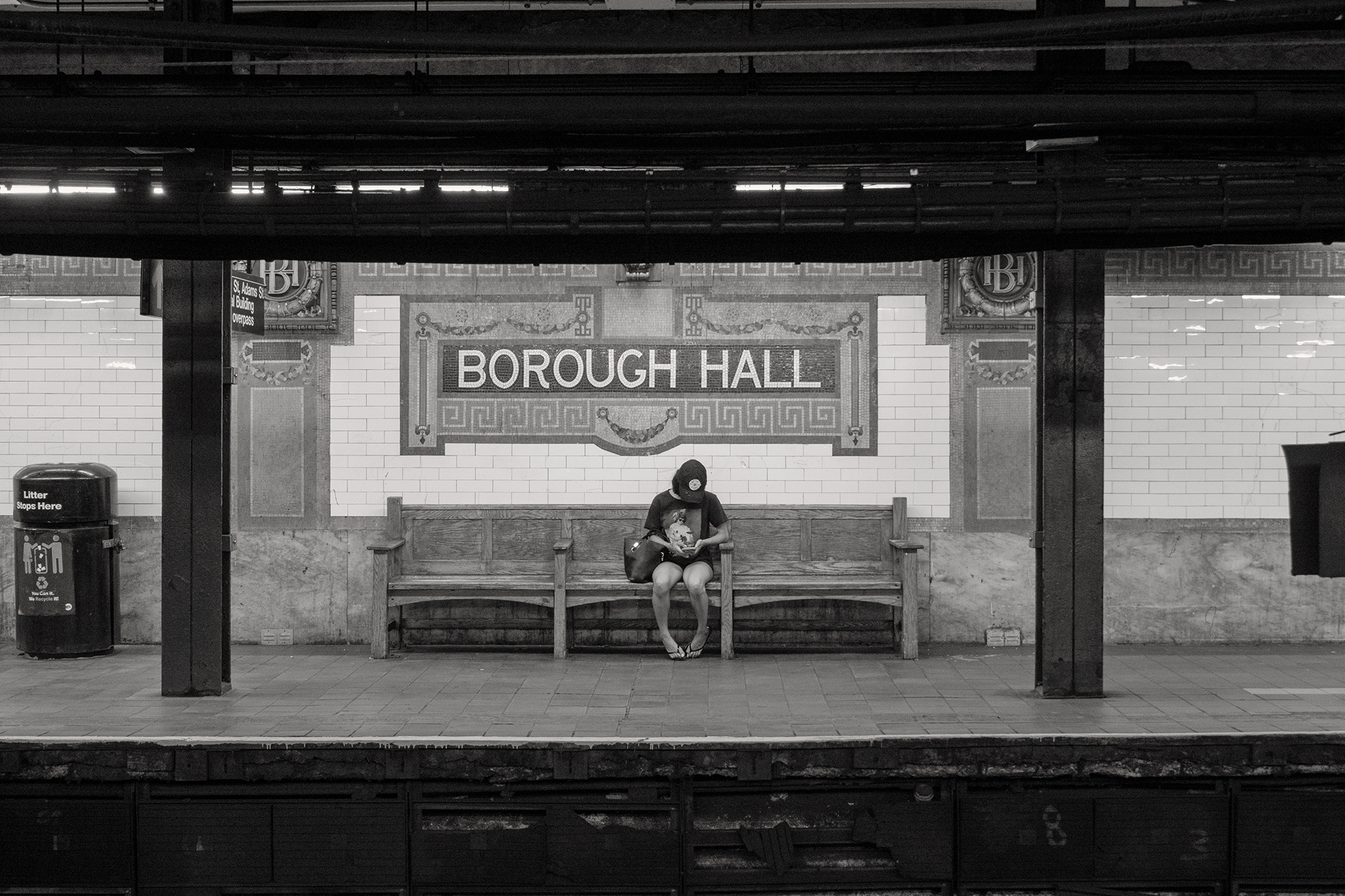 Christoph Radke, New York City, Brooklyn, Borough Hall subway station, 2022